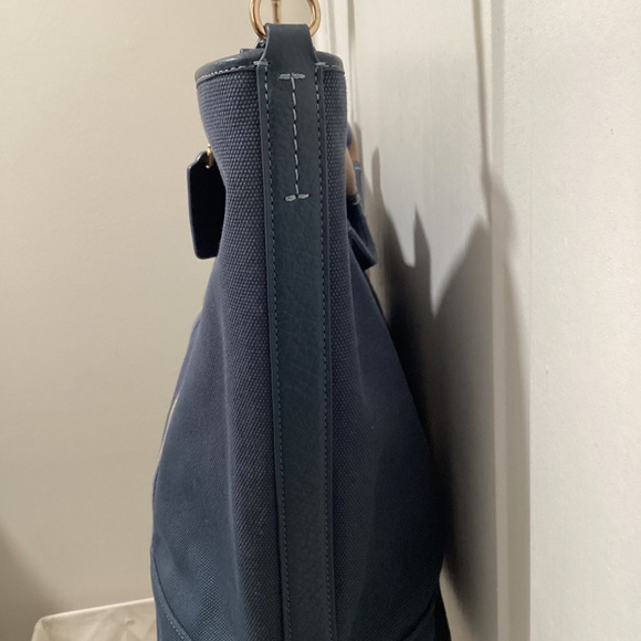 Coach Ellis Weekender - Picture 10 of 11